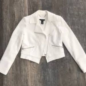 White House Black Market White Cropped Blazer